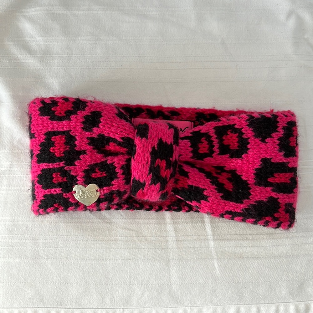 Betsey Johnson pink cheetah print head wrap